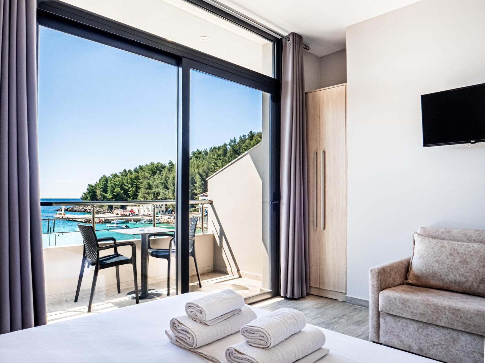 Hotel Endless Blue Himara Extérieur photo