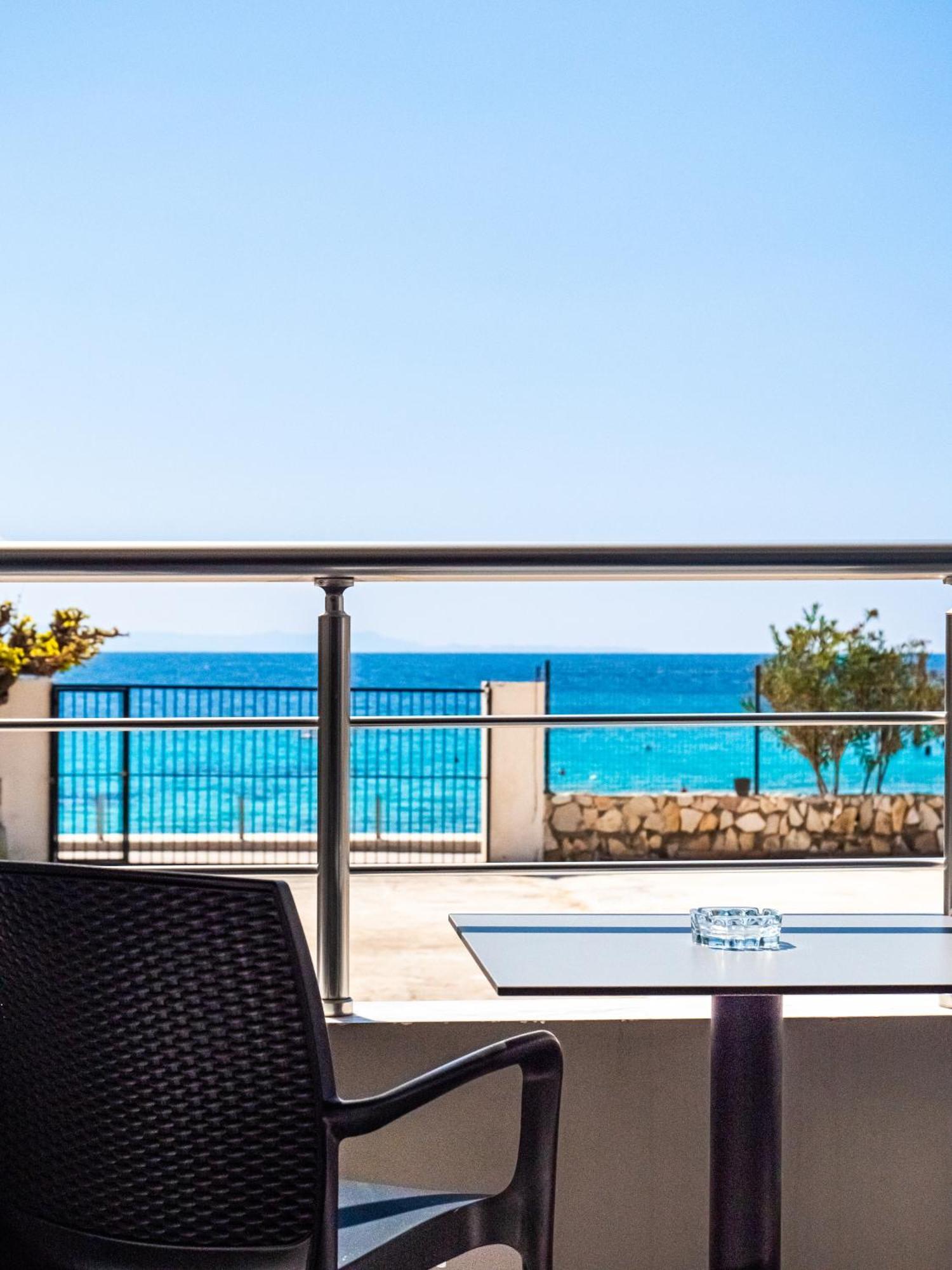 Hotel Endless Blue Himara Extérieur photo