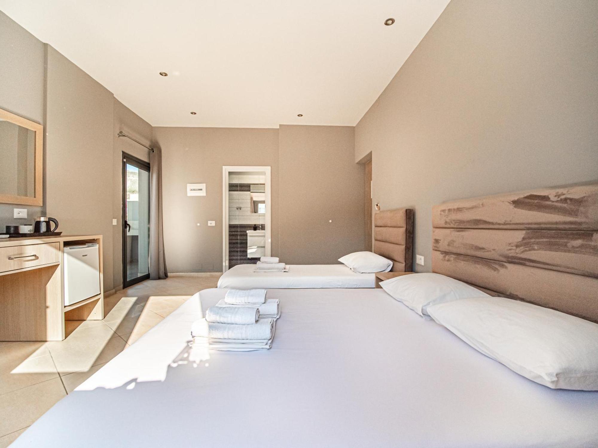 Hotel Endless Blue Himara Extérieur photo