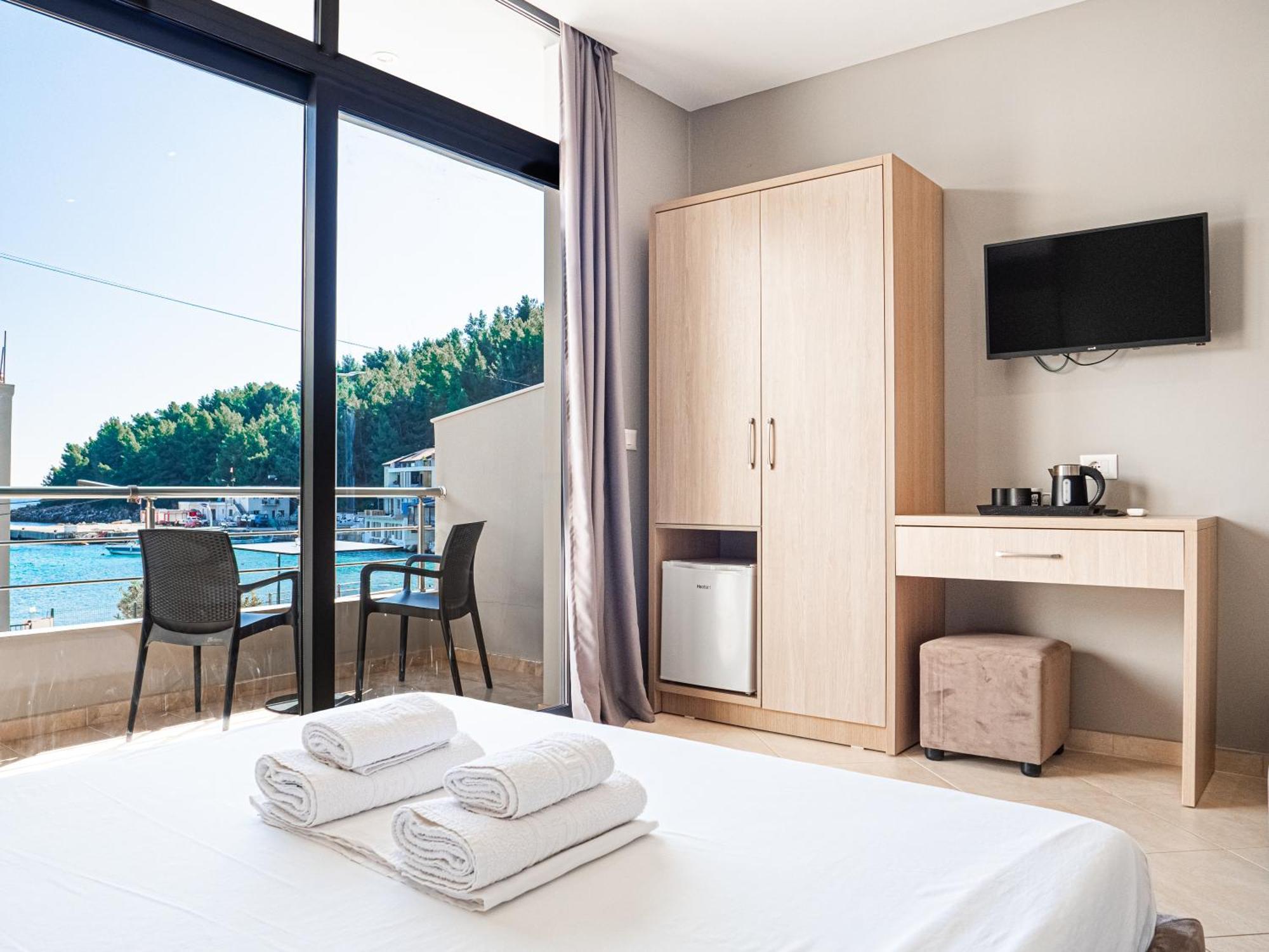 Hotel Endless Blue Himara Extérieur photo